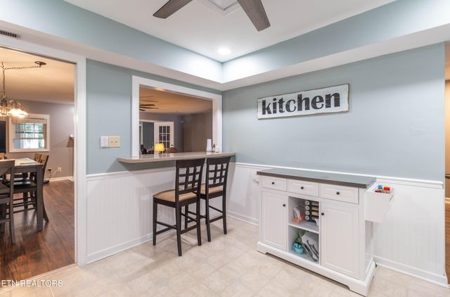 10468 Laura Lee Lane, Knoxville, TN 37922