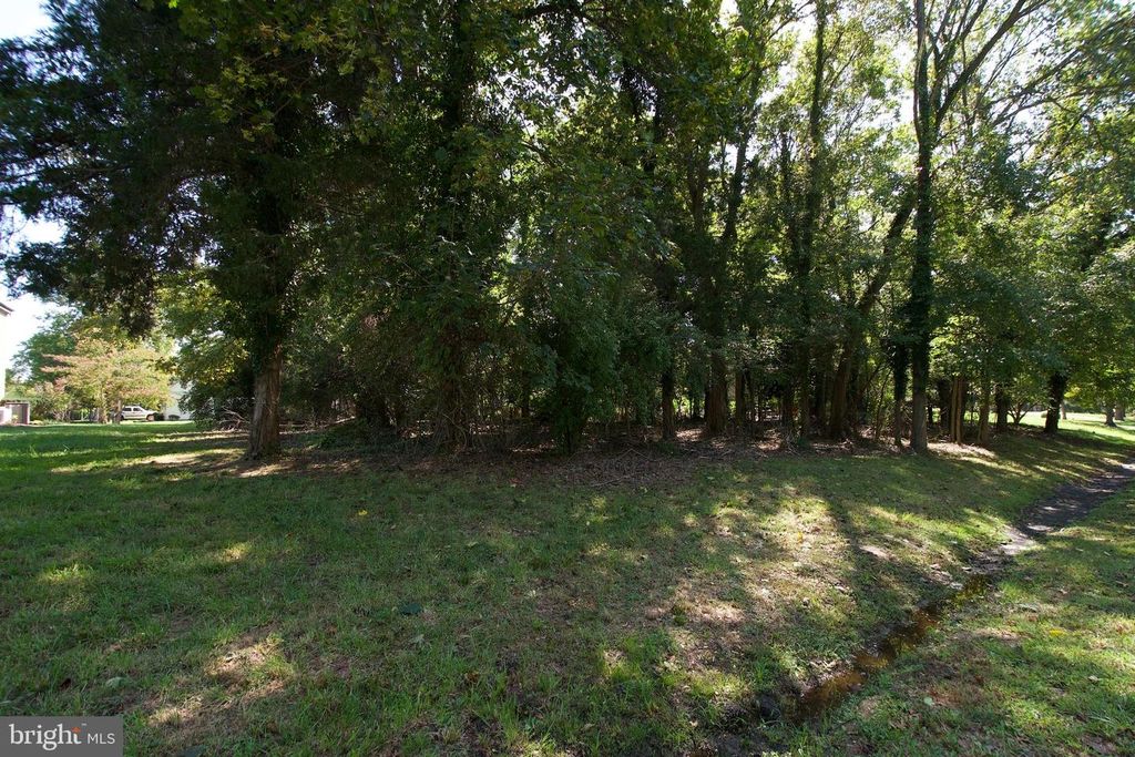 12304 HATTON POINT RD, Fort Washington, MD 20744