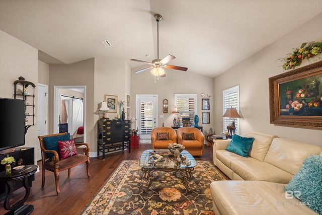 4268 Birkdale Street, Gulf Shores, AL 36542