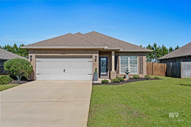 4268 Birkdale Street, Gulf Shores, AL 36542