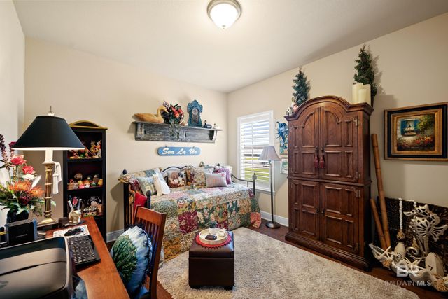 4268 Birkdale Street, Gulf Shores, AL 36542