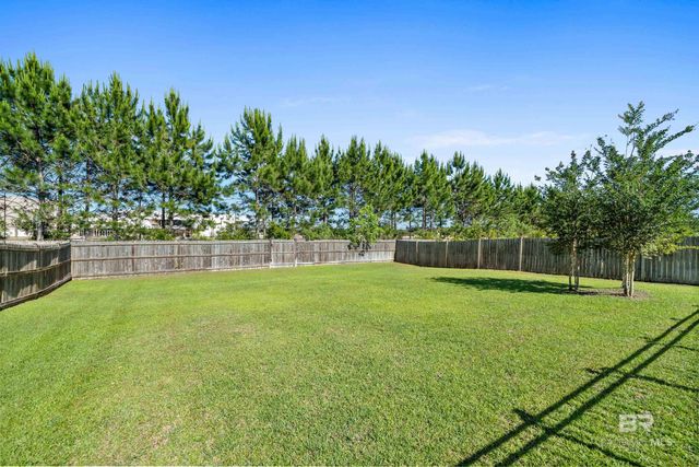 4268 Birkdale Street, Gulf Shores, AL 36542