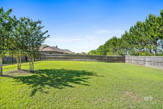 4268 Birkdale Street, Gulf Shores, AL 36542