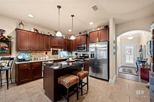 4268 Birkdale Street, Gulf Shores, AL 36542