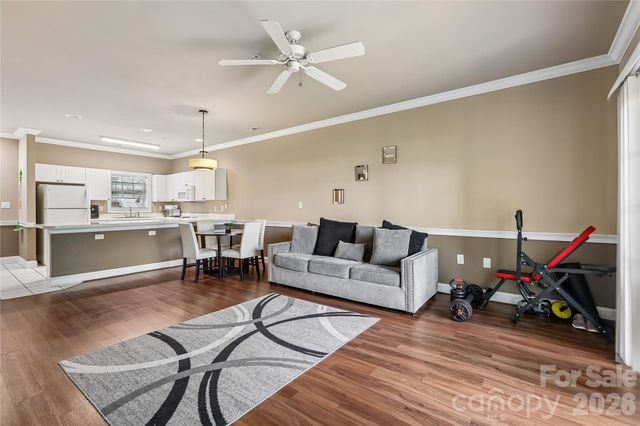 8923 Meadow Vista Road, Charlotte, NC 28213