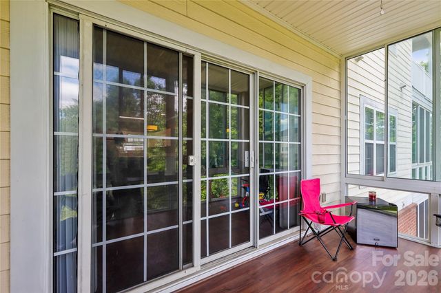 8923 Meadow Vista Road, Charlotte, NC 28213