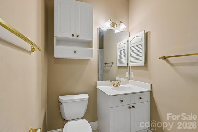 8923 Meadow Vista Road, Charlotte, NC 28213