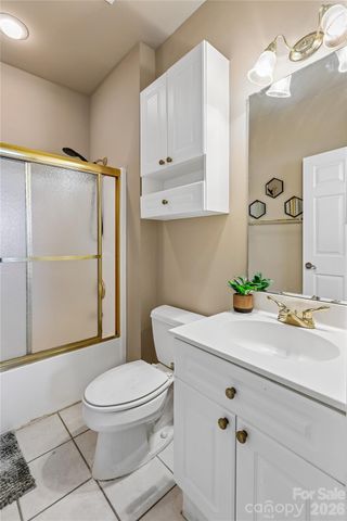 8923 Meadow Vista Road, Charlotte, NC 28213