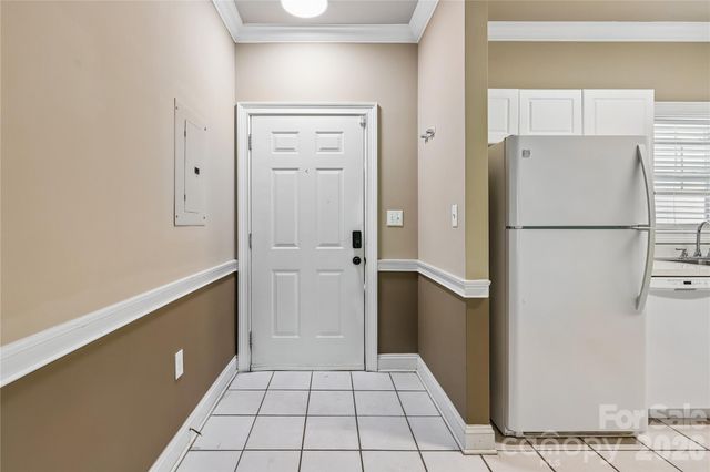 8923 Meadow Vista Road, Charlotte, NC 28213