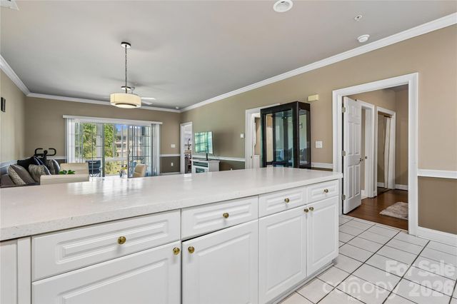 8923 Meadow Vista Road, Charlotte, NC 28213