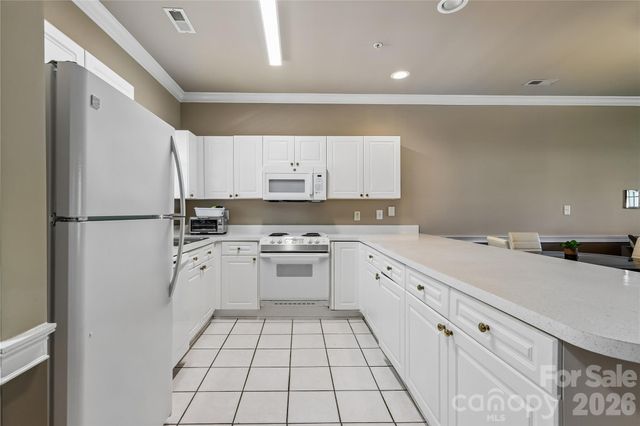 8923 Meadow Vista Road, Charlotte, NC 28213