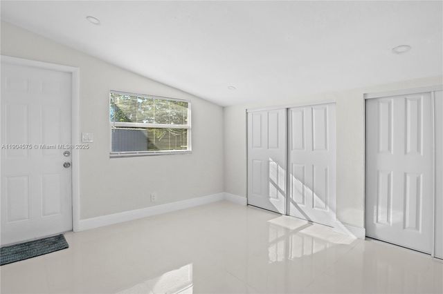 1430 N 65th Ave, Hollywood, FL 33024