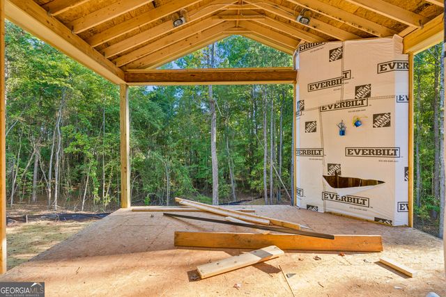 549 Antrim Glen Drive, Hoschton, GA 30548