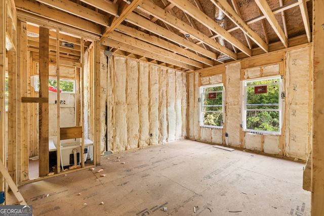 549 Antrim Glen Drive, Hoschton, GA 30548