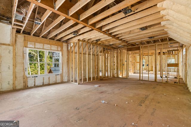 549 Antrim Glen Drive, Hoschton, GA 30548