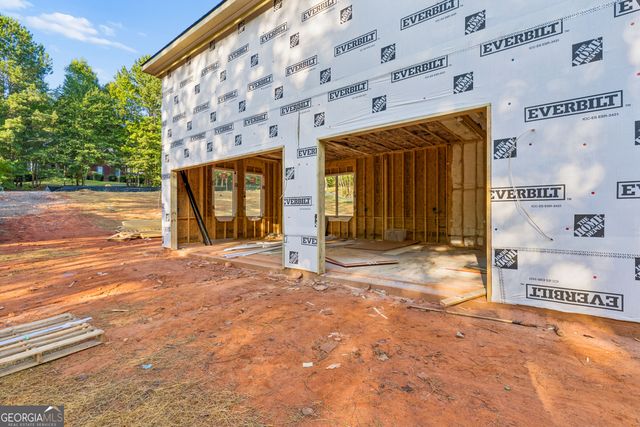 549 Antrim Glen Drive, Hoschton, GA 30548