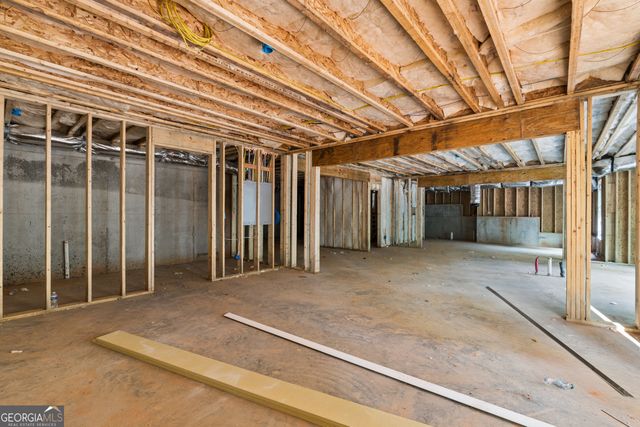 549 Antrim Glen Drive, Hoschton, GA 30548