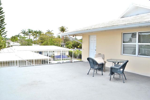 2633 Middle River Drive 1-6, Fort Lauderdale, FL 33306