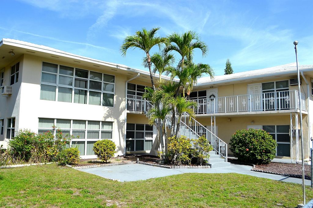 2633 Middle River Drive 1-6, Fort Lauderdale, FL 33306
