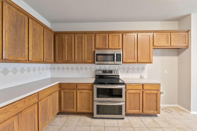 30004 Oakland Hills DR, Georgetown, TX 78628