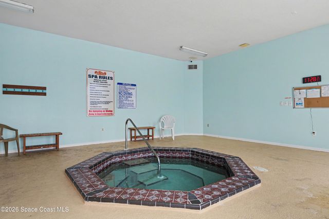 756 S Orlando Avenue 106, Cocoa Beach, FL 32931