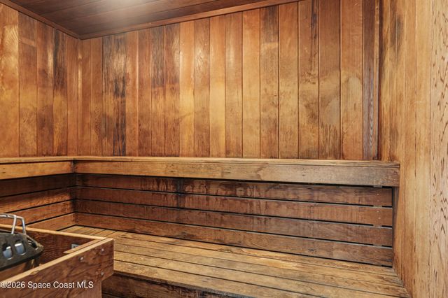 756 S Orlando Avenue 106, Cocoa Beach, FL 32931