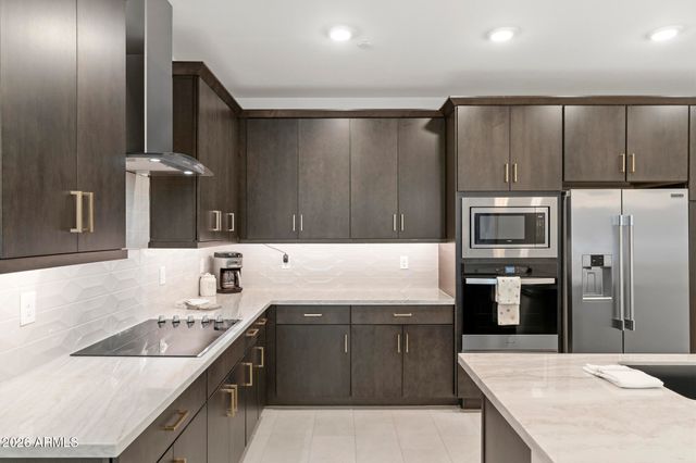 11300 N CASA DEGA Drive 1045, Surprise, AZ 85388