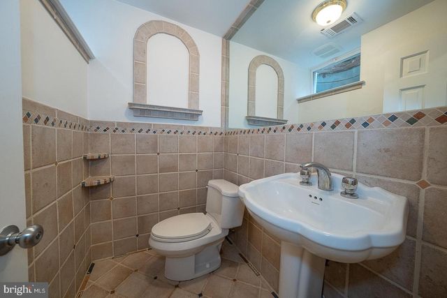 577 TORY HILL RD, Devon, PA 19333