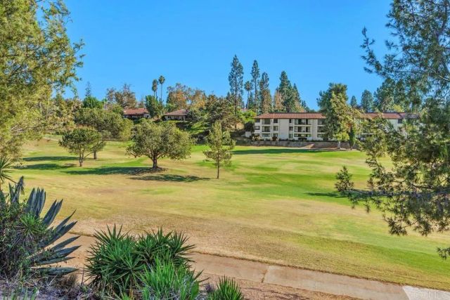 12595 Camino Vuelo, San Diego, CA 92128