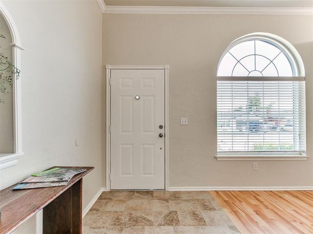 121 Meadows Lane, Shawnee, OK 74804