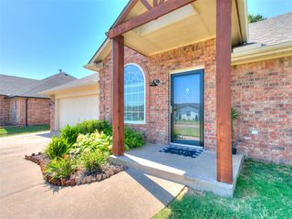 121 Meadows Lane, Shawnee, OK 74804