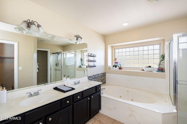 2353 N RICKE Lane, Flagstaff, AZ 86004