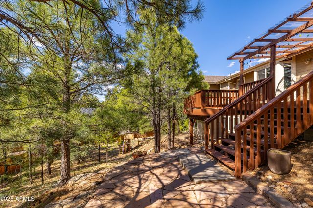 2353 N RICKE Lane, Flagstaff, AZ 86004