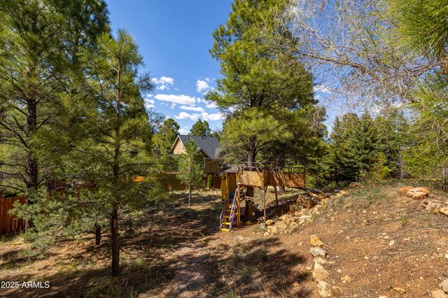 2353 N RICKE Lane, Flagstaff, AZ 86004