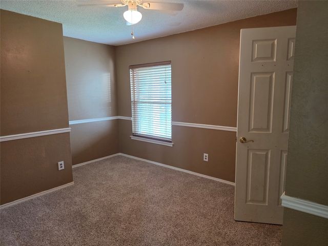 716 Bridget Way, Hurst, TX 76054