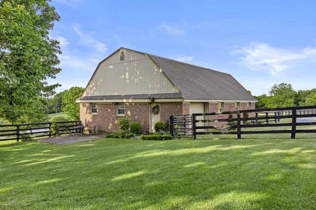 3201 Raven Creek Drive, Lexington, KY 40515