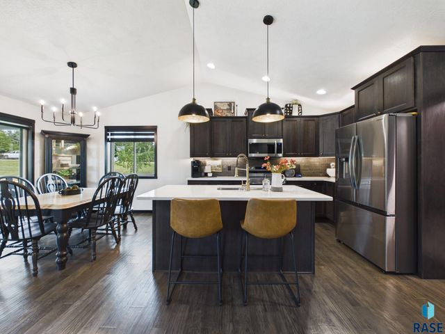 1801 S Firefly Dr Drive, Sioux Falls, SD 57110
