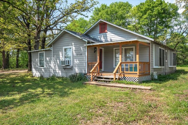 2710 US HWY 80, Grand Saline, TX 75140