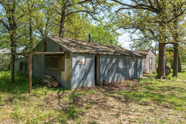 2710 US HWY 80, Grand Saline, TX 75140