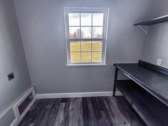 000 Kenny Street, Ava, MO 65608