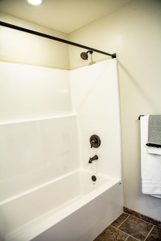 000 Kenny Street, Ava, MO 65608