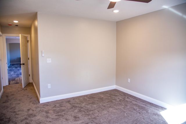 000 Kenny Street, Ava, MO 65608