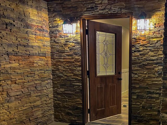 000 Kenny Street, Ava, MO 65608