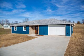 000 Kenny Street, Ava, MO 65608