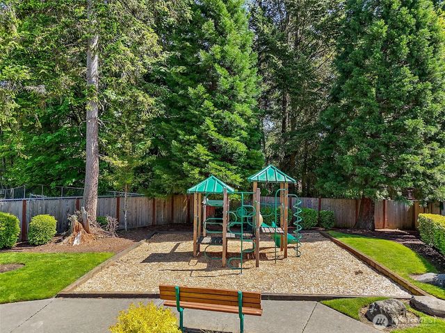 19114 96th Ave Ct E, Puyallup, WA 98375