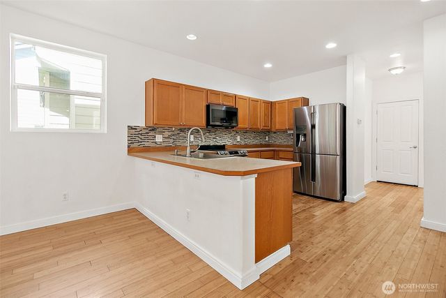 19114 96th Ave Ct E, Puyallup, WA 98375