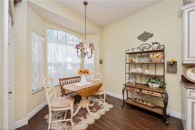 6541 Ilex CIR, Naples, FL 34109