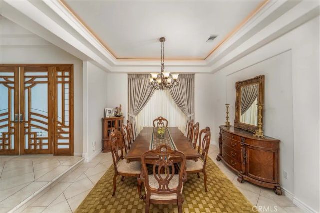 5206 Topeka Drive, Tarzana, CA 91356