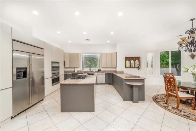 5206 Topeka Drive, Tarzana, CA 91356