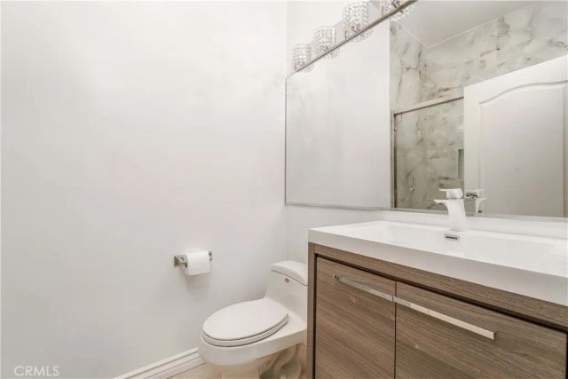 5206 Topeka Drive, Tarzana, CA 91356